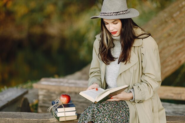 Jak odkrywać nowe gatunki literackie jako formę relaksu i hobby?